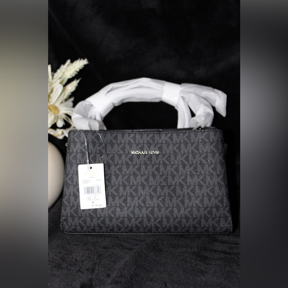 BNWT Michael Kors Ruthie Black and Gray